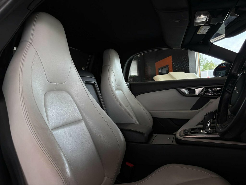 Jaguar F-Type 5L S Black #30