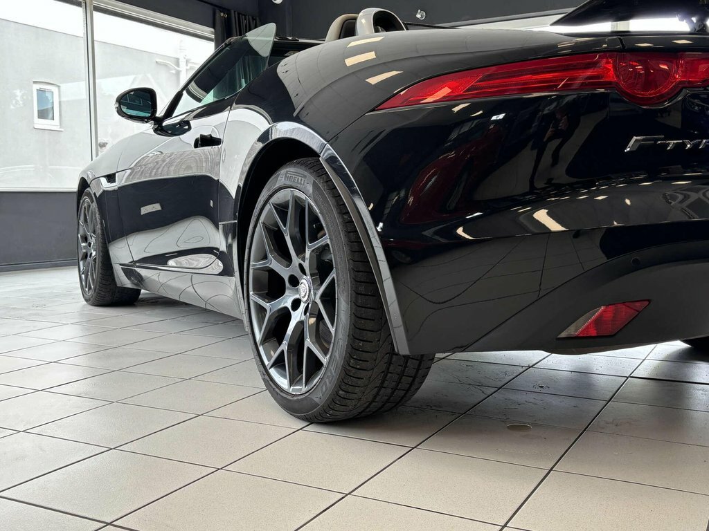 Jaguar F-Type 5L S Black #10