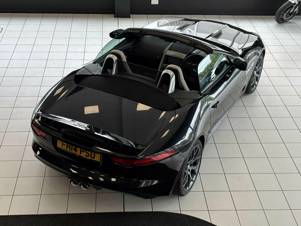 Jaguar F-Type 5L S Black #17