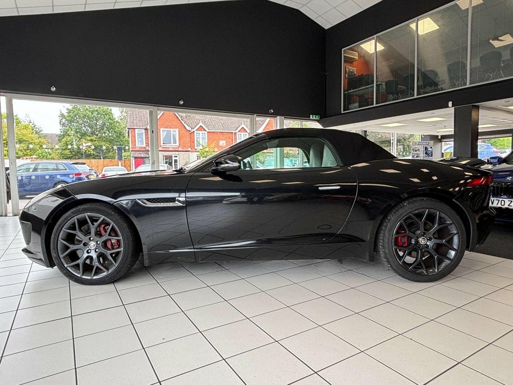 Jaguar F-Type 5L S Black #9