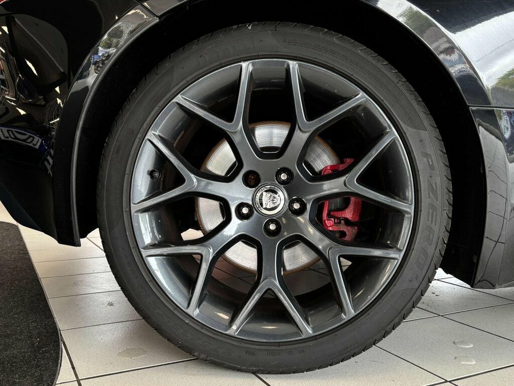 Jaguar F-Type 5L S Black #25