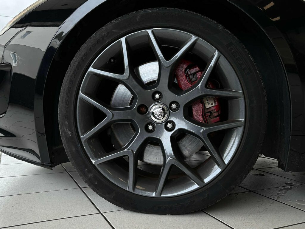 Jaguar F-Type 5L S Black #27