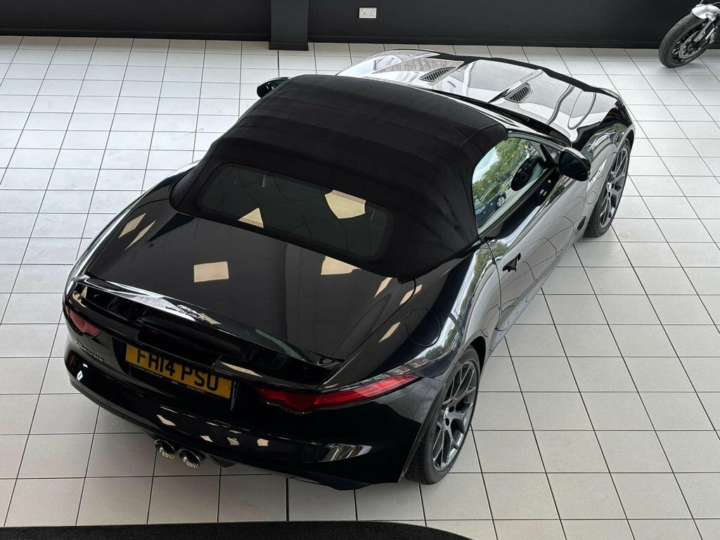 Jaguar F-Type 5L S Black #18
