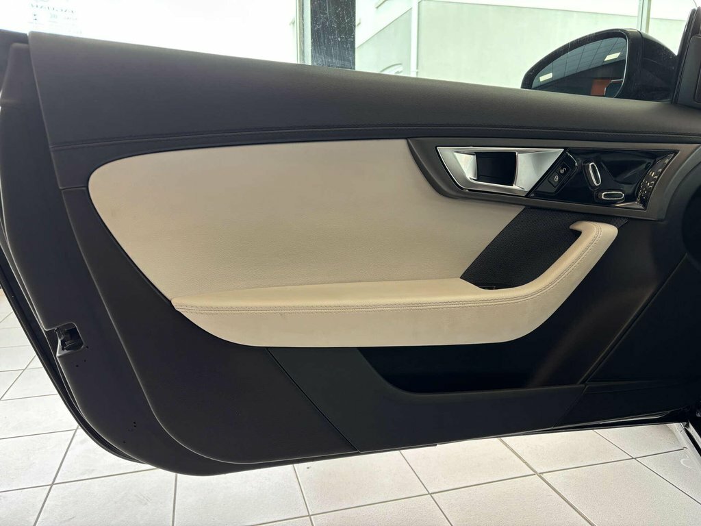 Jaguar F-Type 5L S Black #45