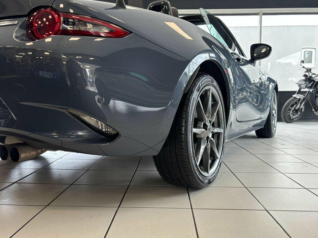 Mazda MX-5 1.5 132 Sport Black #11