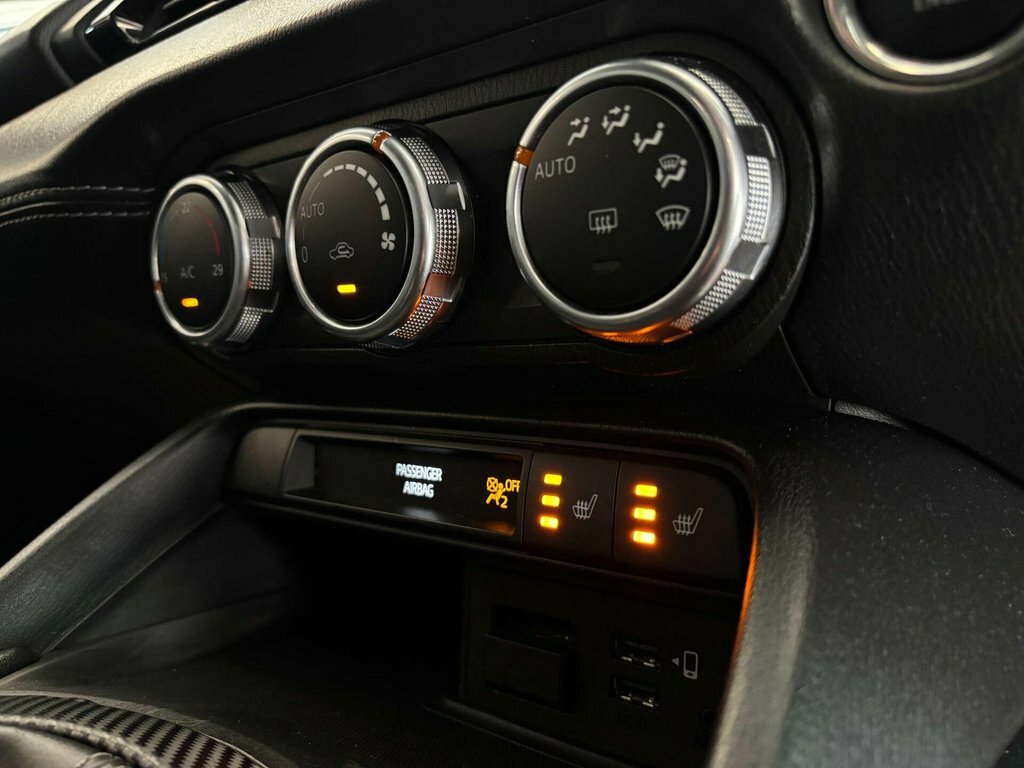 Mazda MX-5 1.5 132 Sport Black #40
