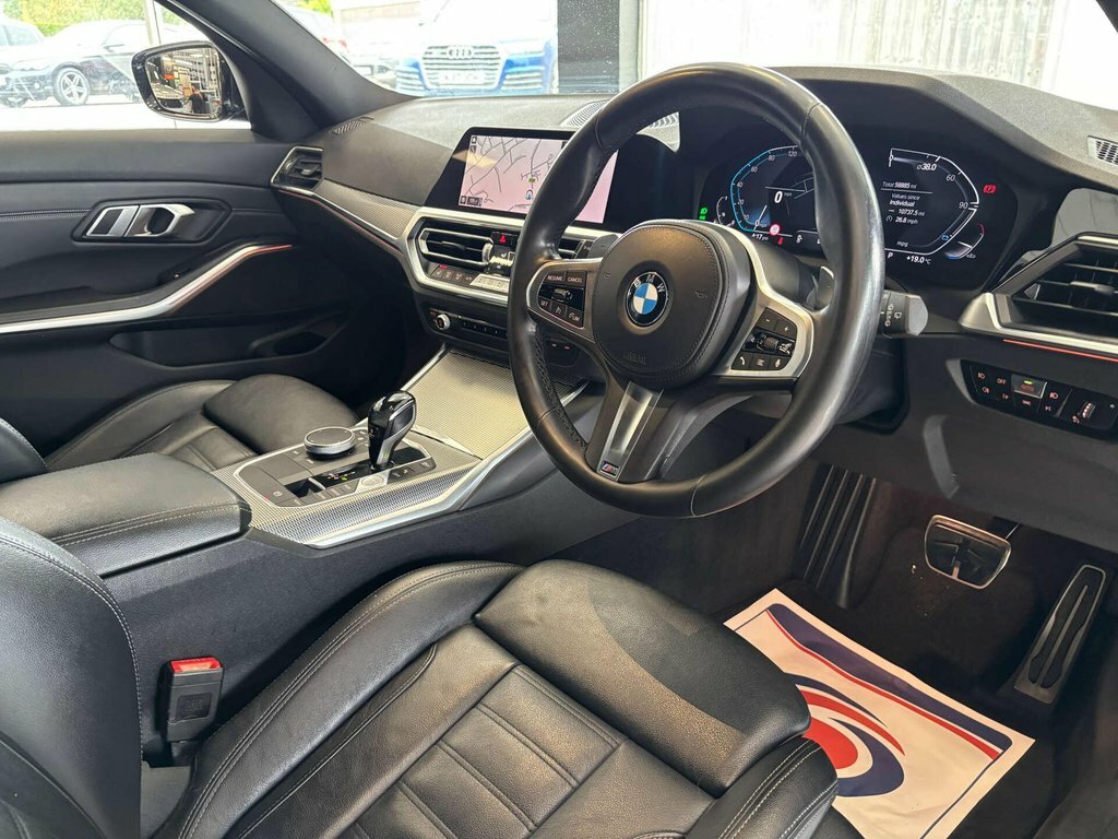 BMW 3 Series 2L M Sport Black #2