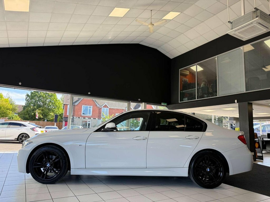BMW 3 Series 2L M Sport White #5