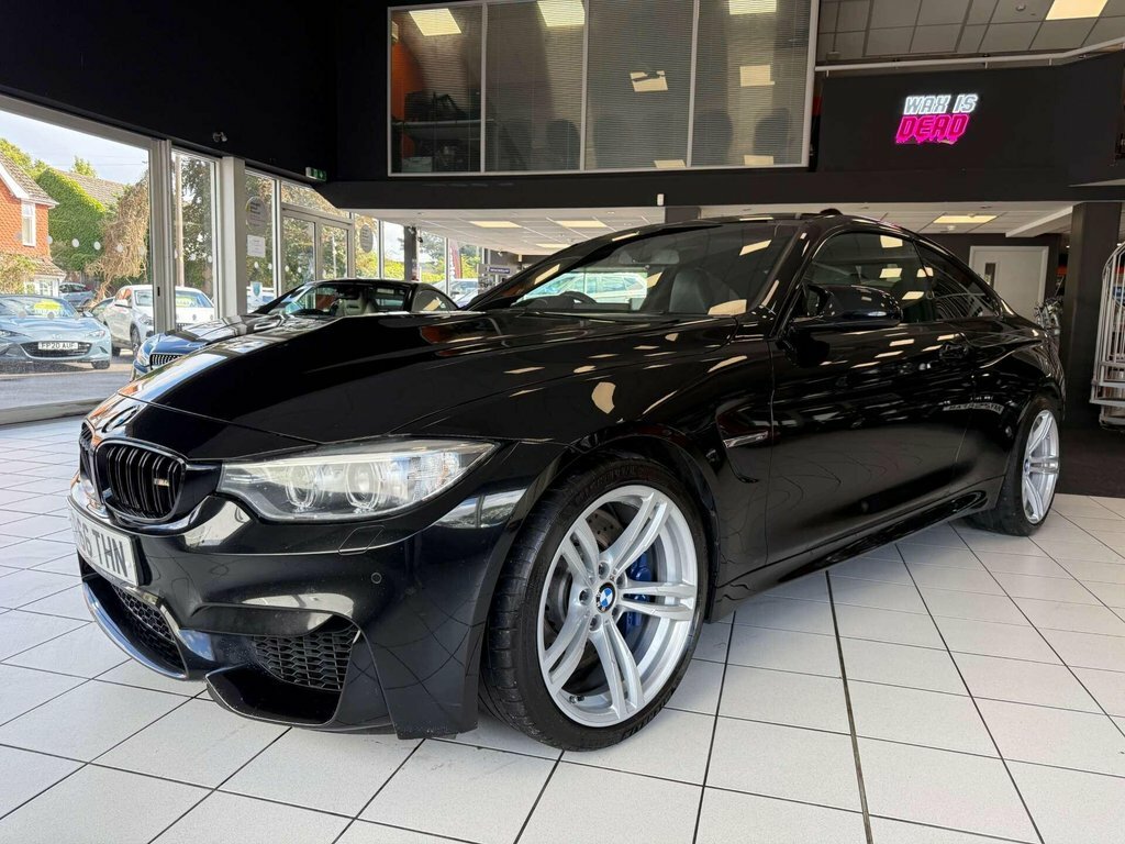 BMW M4 Coupe Black #5