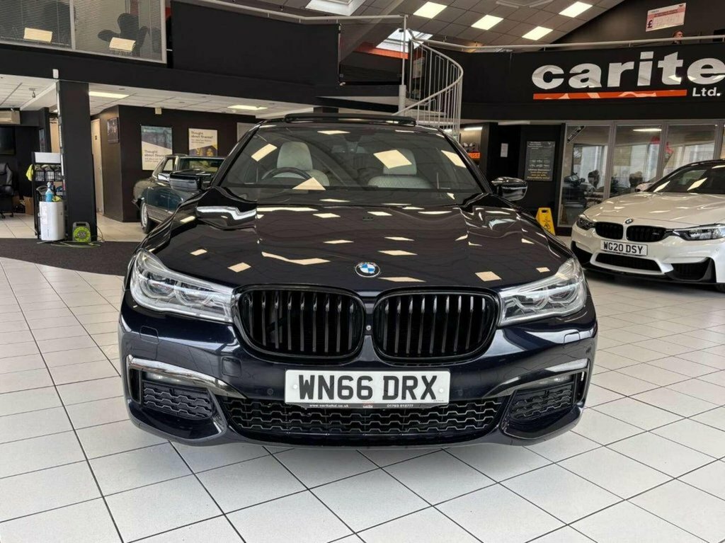 BMW 7 Series 3L M Sport White #4