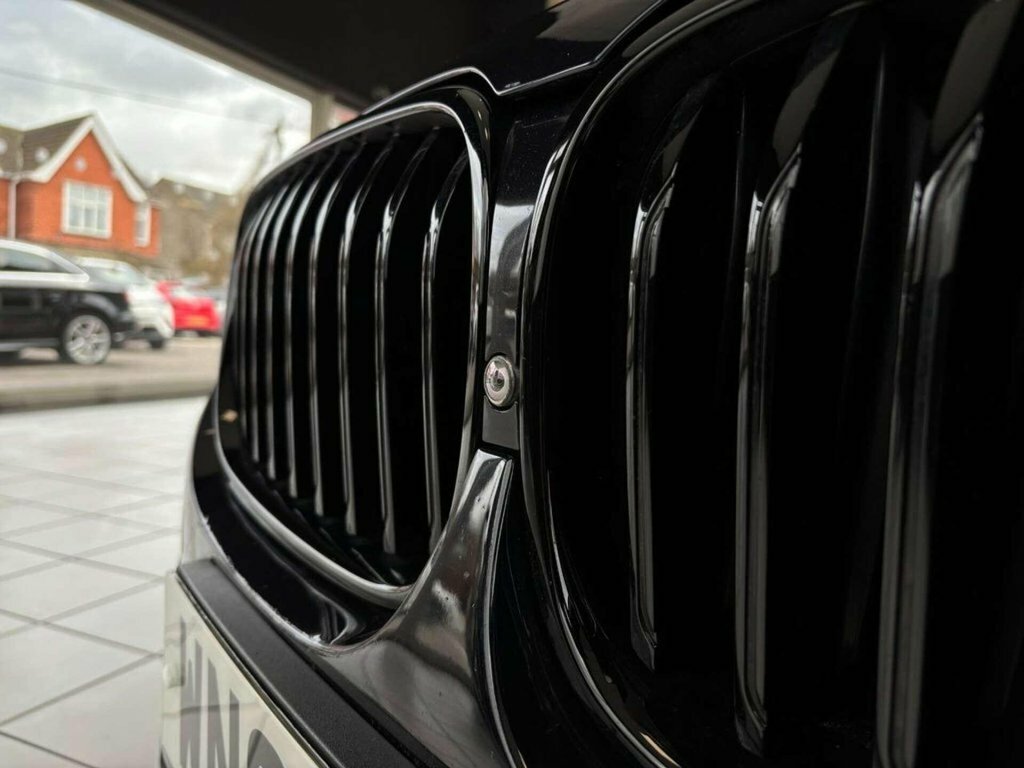 BMW 7 Series 3L M Sport White #5