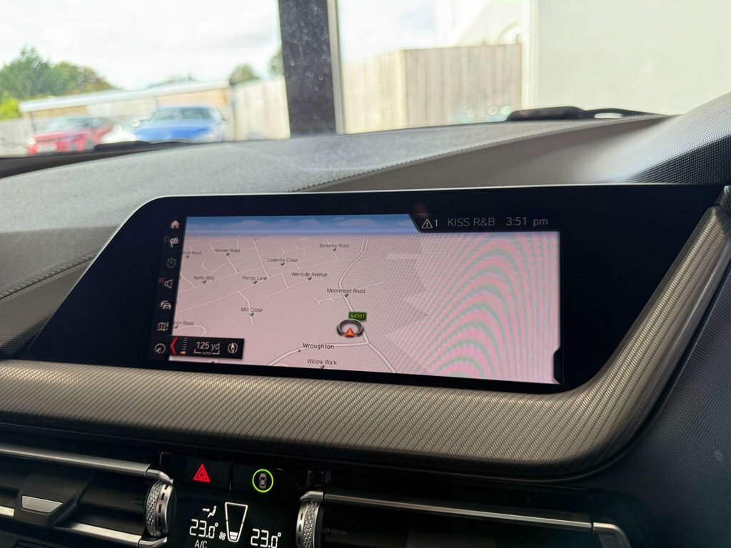 BMW 1 Series 118I M Sport 2020 White #25