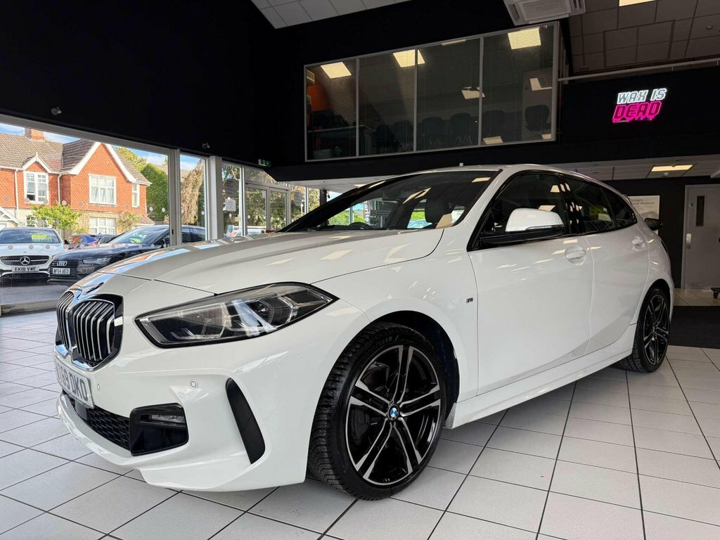 BMW 1 Series 1.5L M Sport White #6