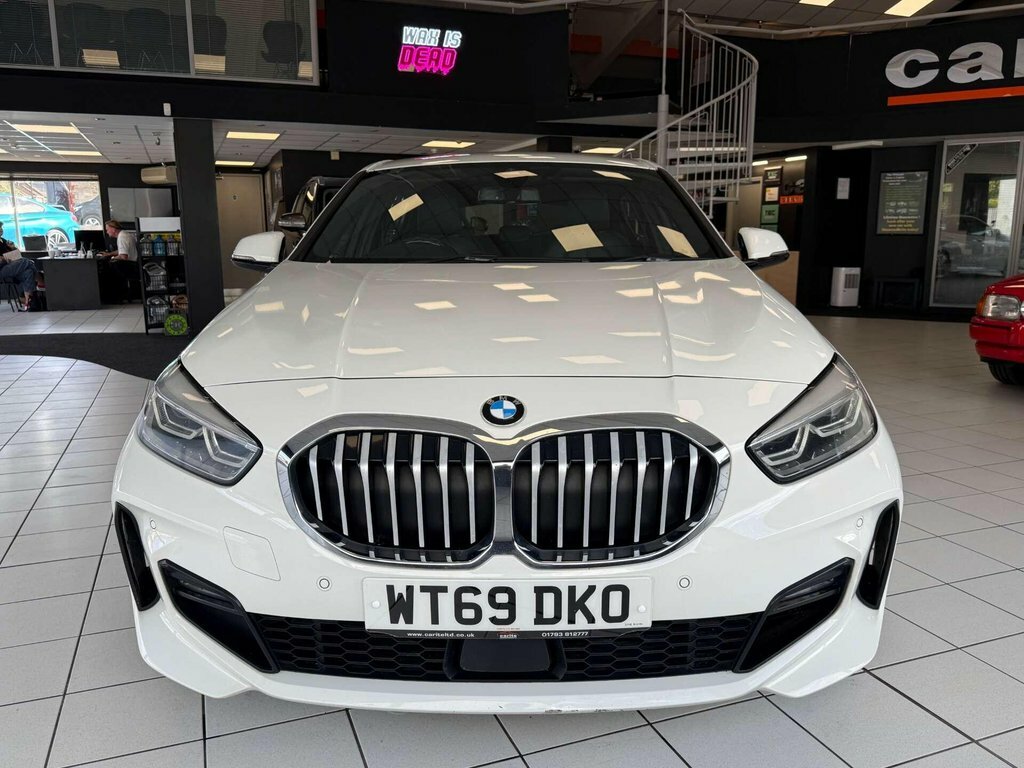 BMW 1 Series 1.5L M Sport White #5