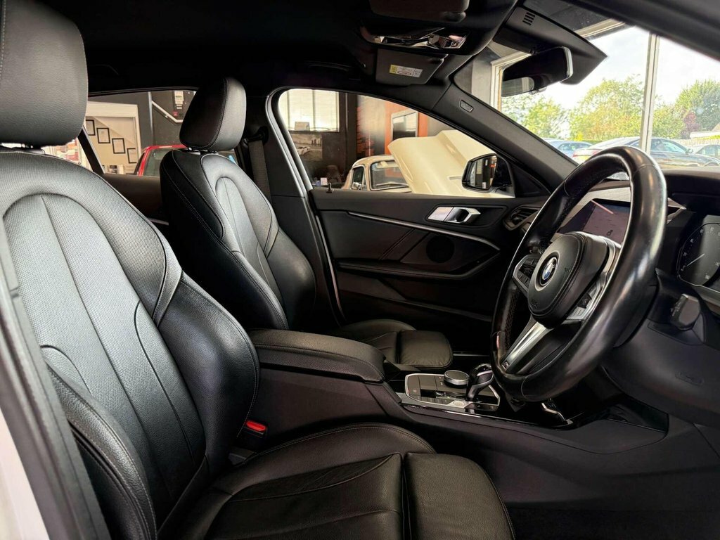 BMW 1 Series 118I M Sport 2020 White #18