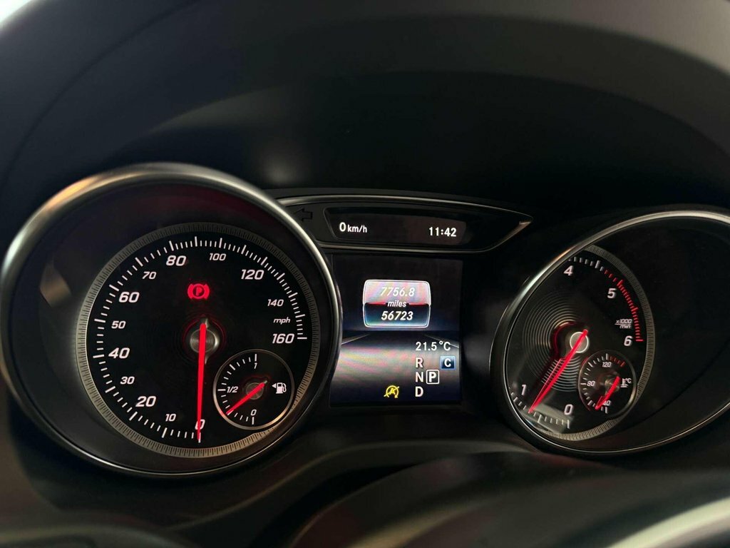 Mercedes-Benz CLA Class Cla 180 Amg Line Edition Black #18