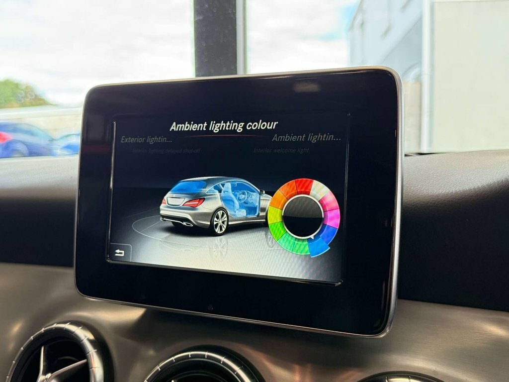 Mercedes-Benz CLA Class Cla 180 Amg Line Edition Black #26