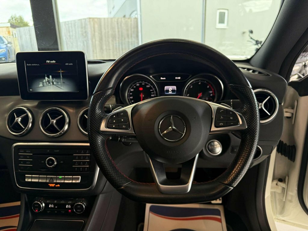 Mercedes-Benz CLA Class Cla 180 Amg Line Edition Black #17
