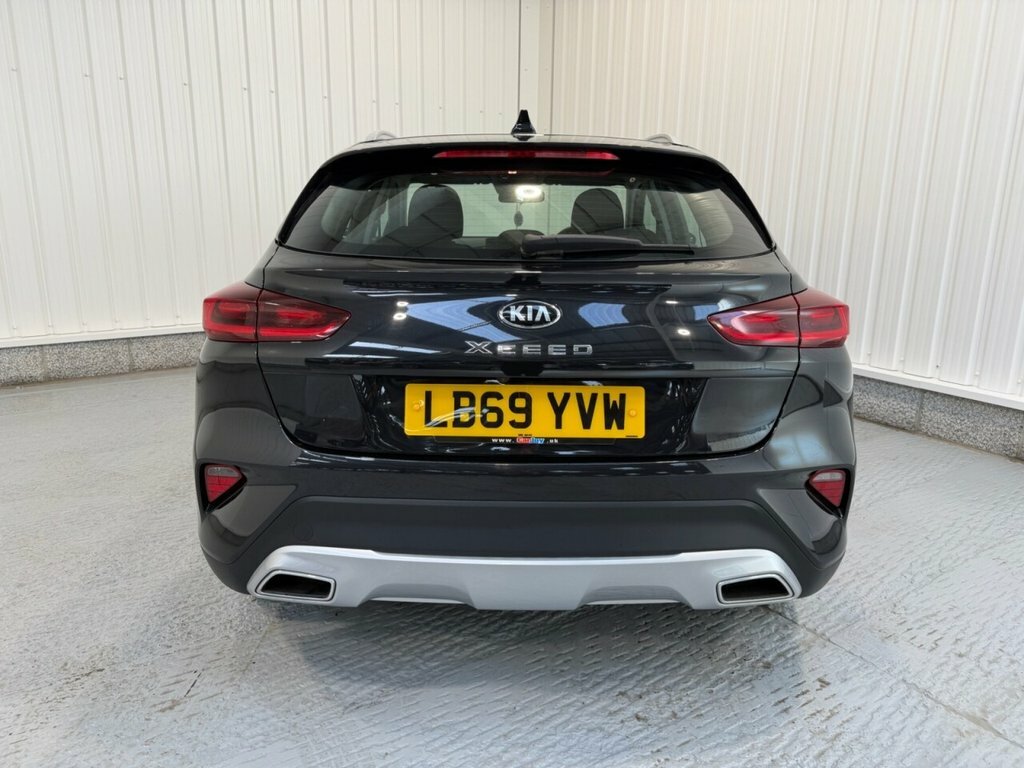 Kia Xceed 1L 2 Black #6
