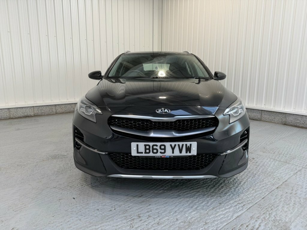 Kia Xceed 1L 2 Black #2