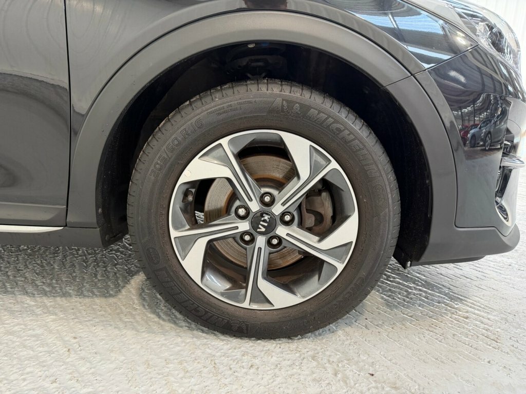 Kia Xceed 1L 2 Black #3