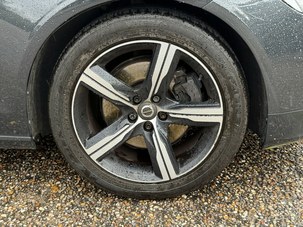 Volvo V90 2.0 R-design D4 Grey #2
