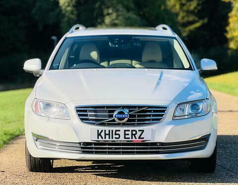 Volvo V70 Estate 2.4 Silver #24
