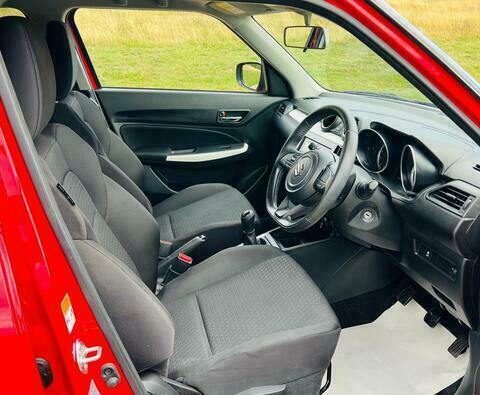Suzuki Swift 1.0 Boosterjet Sz5 Black #25