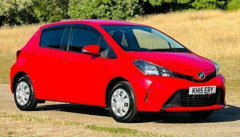 Toyota Yaris 1.0 Automatic 5dr Red #4