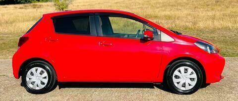 Toyota Yaris 1.0 Automatic 5dr Red #6