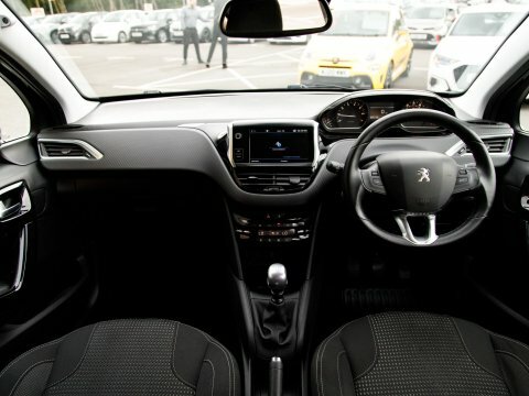 Peugeot 208 Hatchback NU69NUY Black #3