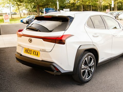 Lexus UX Suv Silver #7