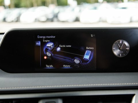 Lexus UX Suv Silver #23