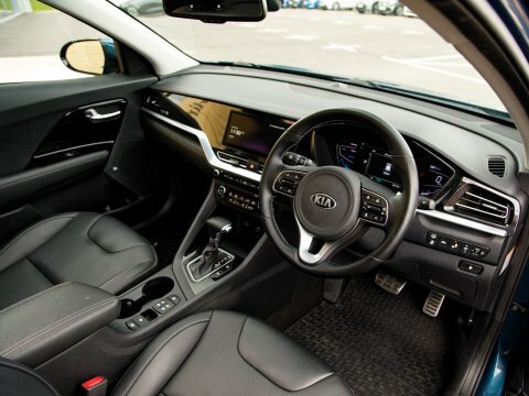 Kia Niro Suv Blue #4