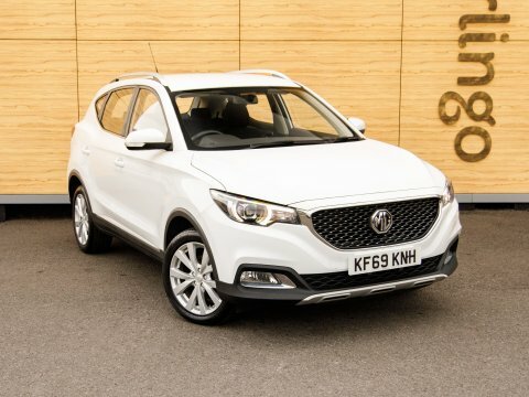 MG ZS Hatchback White