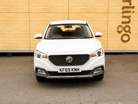 MG ZS Hatchback KF69KNH White #5