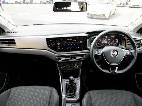 Volkswagen Polo Hatchback EF19HUP White #3