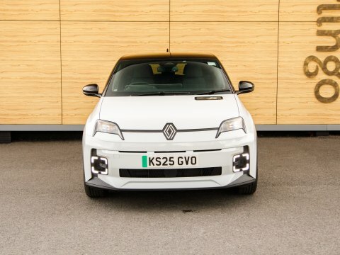 Renault 5 110Kw Techno Comfort Range 52Kwh Green #5