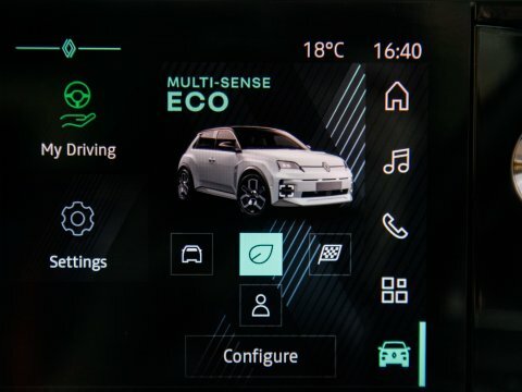Renault 5 110Kw Techno Comfort Range 52Kwh Green #28