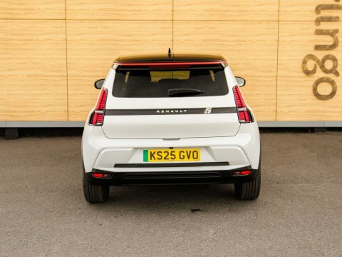 Renault 5 110Kw Techno Comfort Range 52Kwh Green #6