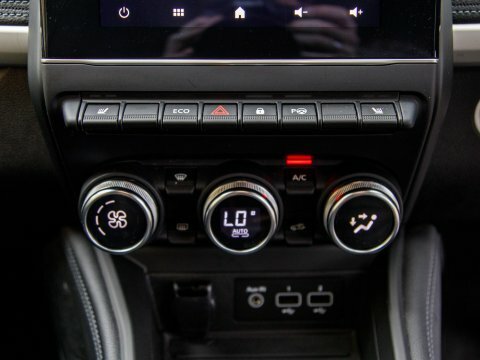 Renault Zoe Iconic Black #29