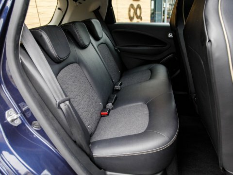 Renault Zoe Iconic Black #31