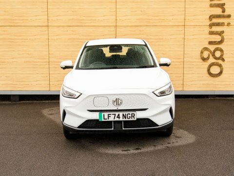 MG ZS Suv LF74NGR White #5