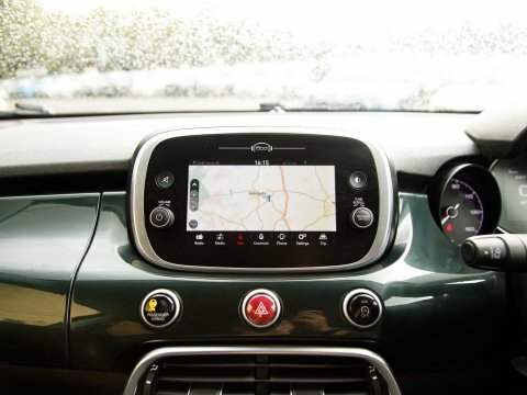 Fiat 500X Red White #18