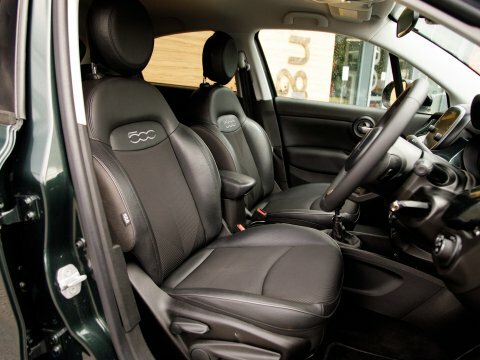 Fiat 500X Red White #25
