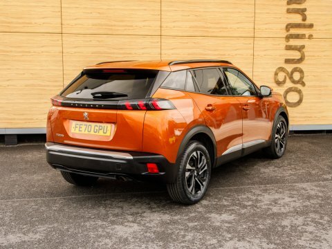 Peugeot 2008 Puretech Ss Allure Premium Orange #2