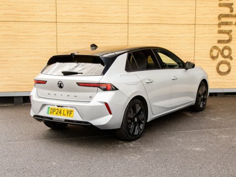 Vauxhall Astra Hatchback Grey #2