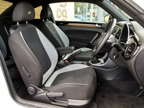 Volkswagen Beetle 2017 67 1.2 White #25