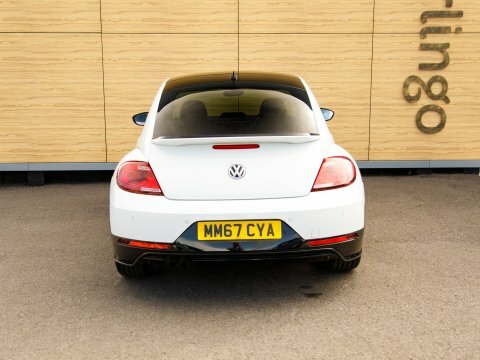 Volkswagen Beetle Hatchback White #6
