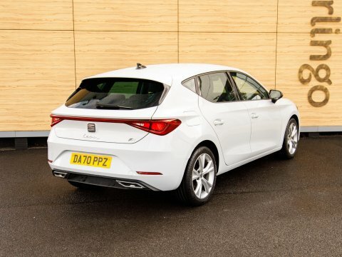 Seat Leon Hatchback White #2